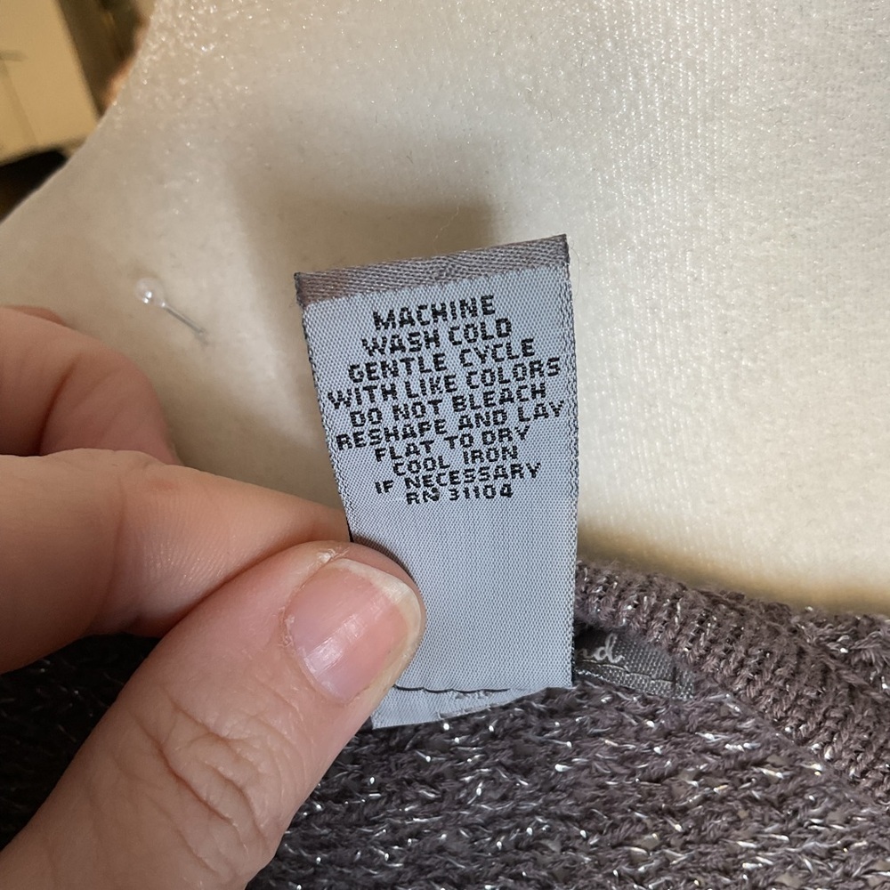 New Directions Gray and White Crew Neck Sweater with Geometric Design - Picture 10 of 10